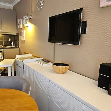 Paris Porte De Versailles Cosy 1 Parking Wifi 4 Pers Issy-les-Moulineaux